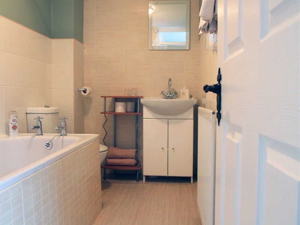 Abbey Bed And Breakfast Londonderry Ngoại thất bức ảnh